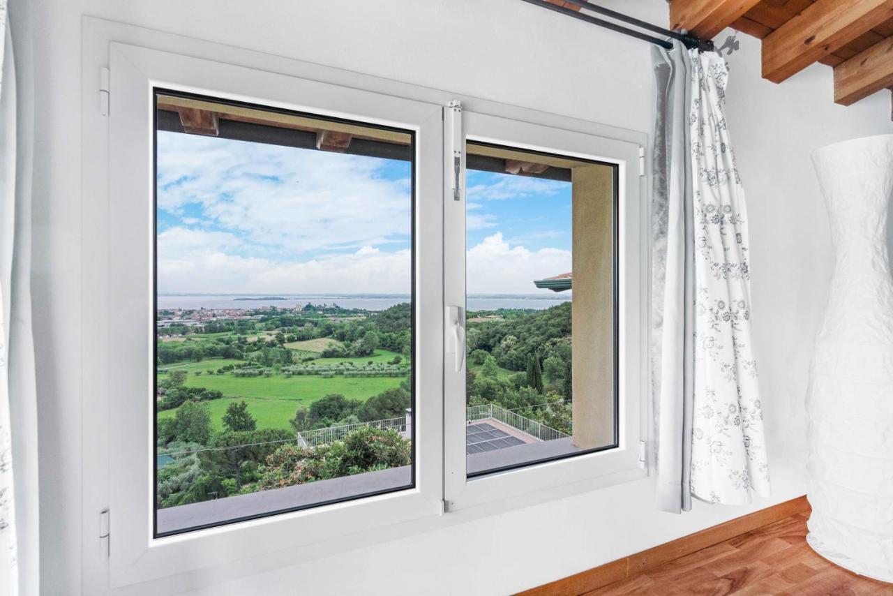 Vila Piscina Panoramica - La Casa Volante Soiano Del Lago Exteriér fotografie