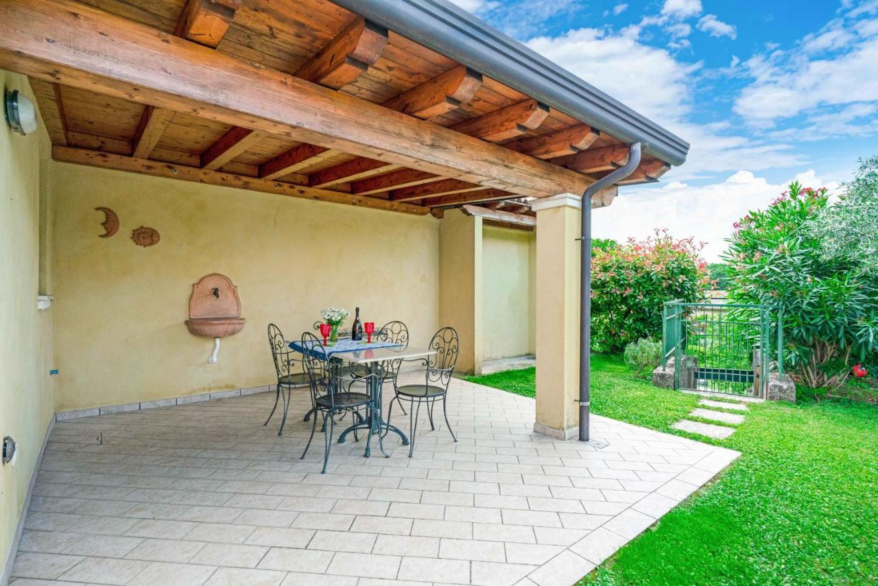 Vila Piscina Panoramica - La Casa Volante Soiano Del Lago Exteriér fotografie