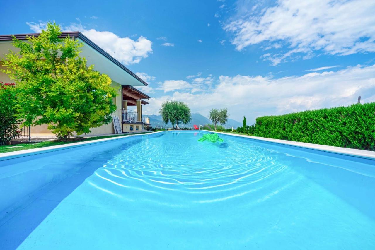 Vila Piscina Panoramica - La Casa Volante Soiano Del Lago Exteriér fotografie