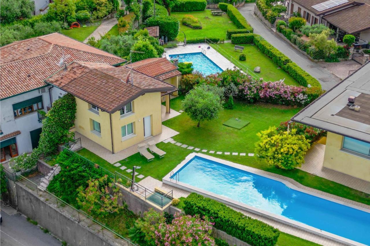Vila Piscina Panoramica - La Casa Volante Soiano Del Lago Exteriér fotografie